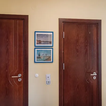 Veli Hills アパート *