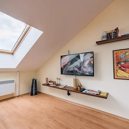 Veli Hills * ヴェリングラード