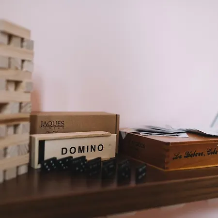 アパート Veli Hills